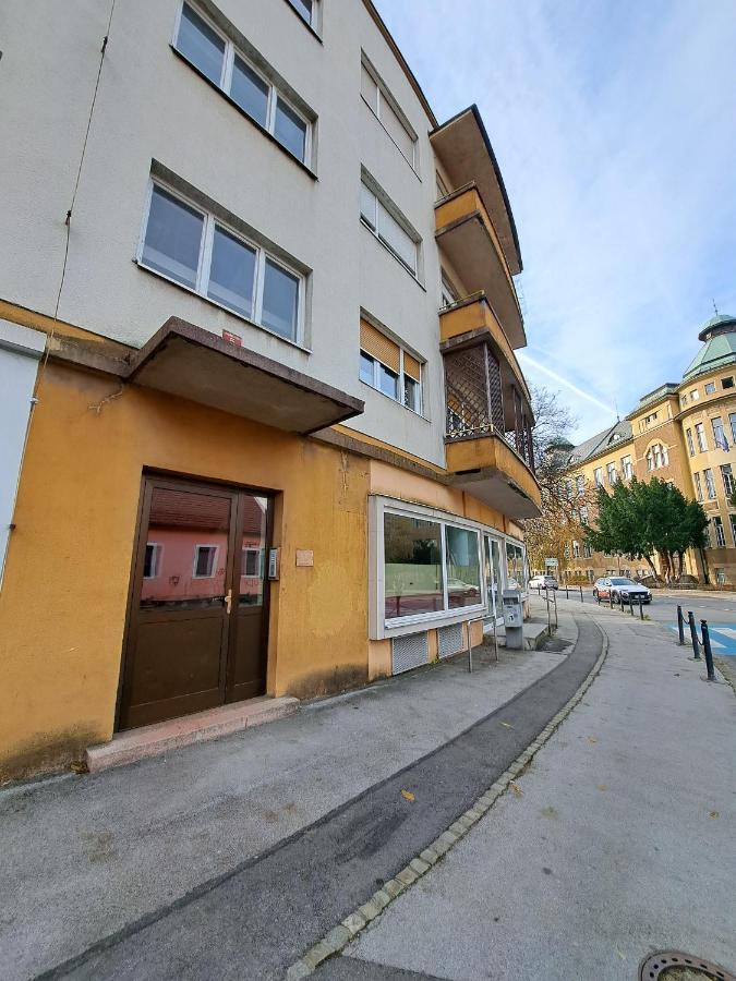 Charming Celje City Center Apartment Exterior foto